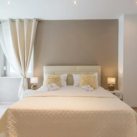 招待所 Sea & Sun With Private Parking 扎达尔