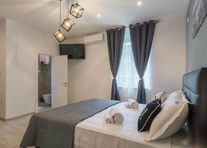 Maison d'hôtes Sea & Sun With Private Parking 4*