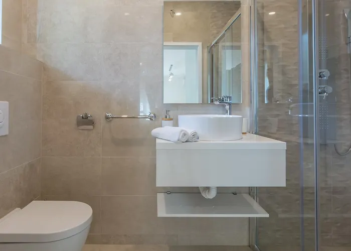 Sea & Sun With Private Parking 4* Zadar